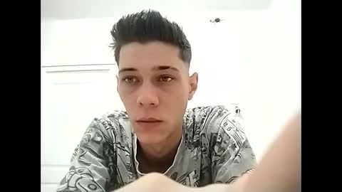 Snapshot of misteriosoxragazzo chatting on 12, 9, 2025 MisteriosoXragazzoX online show from 12, 9, 2025