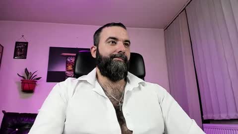 Snapshot of misterlov3r chatting on 7, 3, 2025 misterlov3r online show from 7, 3, 2025