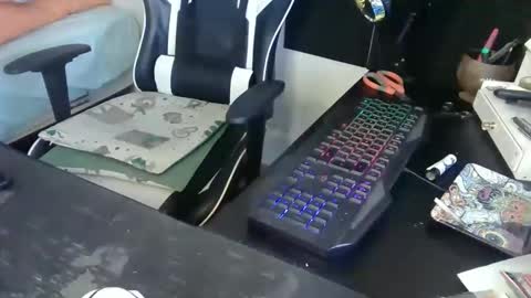 Snapshot of misterstrong95 chatting on 9, 9, 2025 misterstrong95 online show from 9, 9, 2025