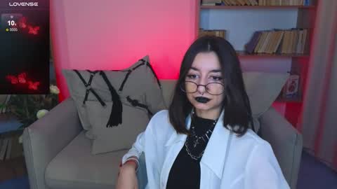 Marcelline online show from 10, 9, 2025
