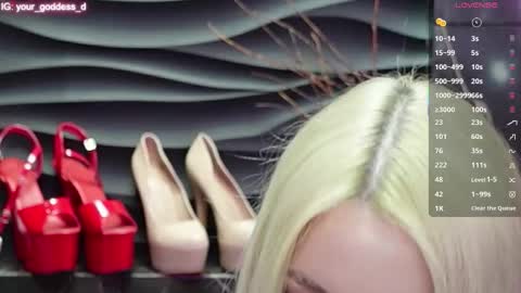 Darsy online show from 4, 3, 2025