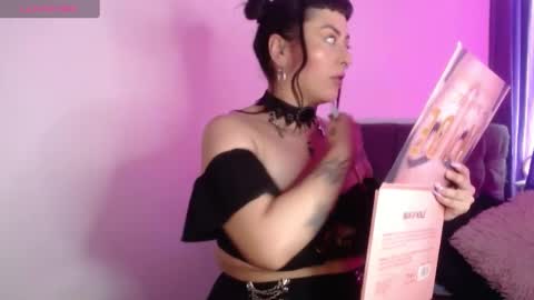       online show from 13, 2, 2025