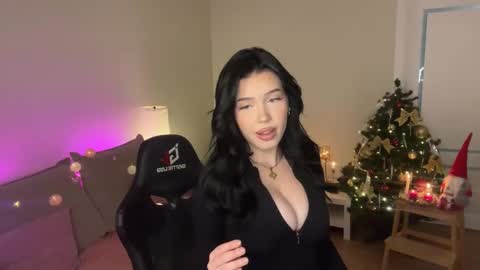 Mia online show from 20, 12, 2025