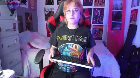 Snapshot of mistresscrowley_999 chatting on 30, 10, 2025 mistresscrowley_999 online show from 30, 10, 2025