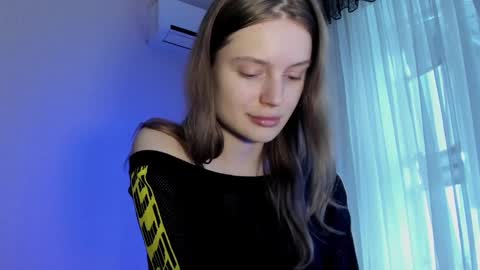 mistresselizy online show from 17, 2, 2025