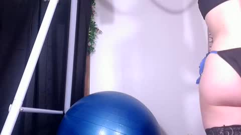 Snapshot of mistressgoddessanastasia chatting on 28, 11, 2025 mistressgoddessanastasia online show from 28, 11, 2025