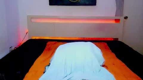 Snapshot of mistresskat001 chatting on 23, 2, 2026 Mistresskat online show from 23, 2, 2026