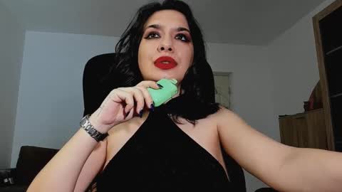 YourGoddessM online show from 28, 1, 2025