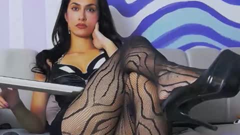 Snapshot of mistresssofianyx chatting on 18, 12, 2025 Your Supreme Goddess online show from 18, 12, 2025