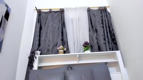 Snapshot of mistt_miaa chatting on 2, 11, 2025 mistt_miaa online show from 2, 11, 2025