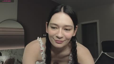 misty_roseee online show from 31, 1, 2025