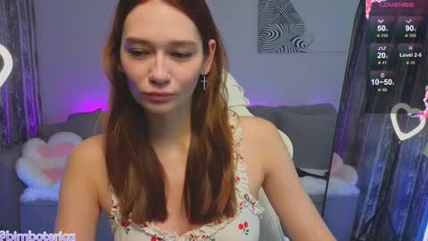 misty_roseee online show from 19, 9, 2025