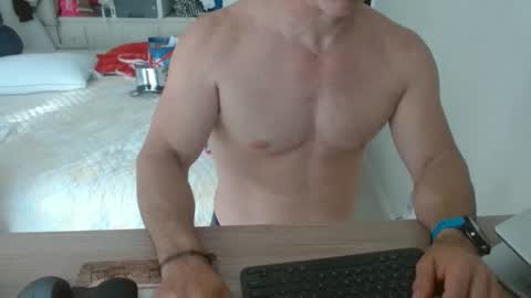 Snapshot of mitcheli chatting on 8, 1, 2026 Onlyfans online show from 8, 1, 2026