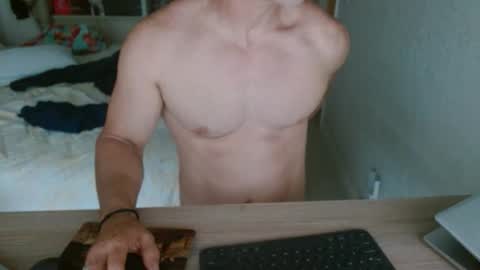 Snapshot of mitcheli chatting on 15, 1, 2026 Onlyfans online show from 15, 1, 2026