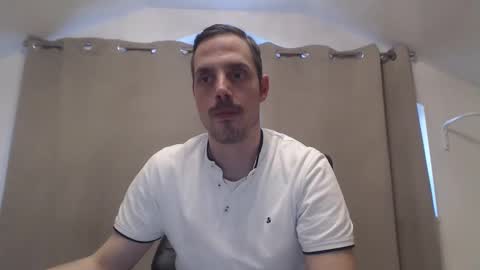 Snapshot of mitsch01 chatting on 4, 2, 2025 Mitsch online show from 4, 2, 2025