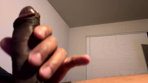 Snapshot of mixed7up chatting on 27, 11, 2025 mixed7up online show from 27, 11, 2025