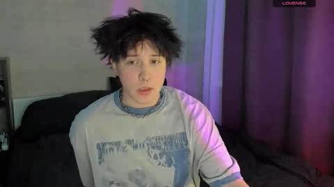 MeowMiku online show from 14, 12, 2025