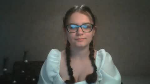 Milana online show from 4, 2, 2025