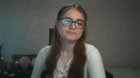 Milana online show from 8, 3, 2025