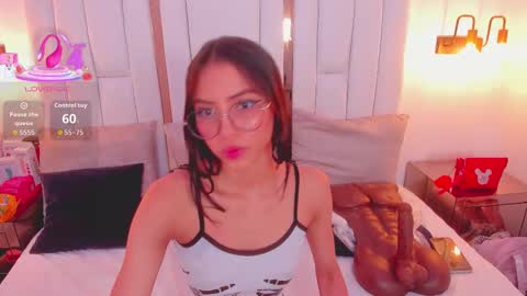 Snapshot of miyu_lu chatting on 21, 12, 2025 Miyu online show from 21, 12, 2025