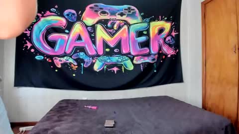 MizzKittay online show from 22, 1, 2025