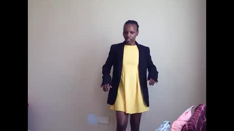 Mlle Kali online show from 11, 11, 2025