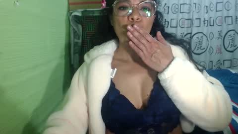 Snapshot of mmaturemessy chatting on 8, 9, 2025 kelly online show from 8, 9, 2025