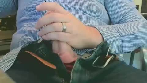 Snapshot of mmfan333 chatting on 17, 11, 2025 mmfan333 online show from 17, 11, 2025