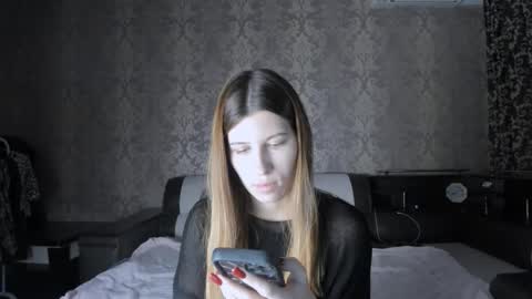 Snapshot of mmm_banana chatting on 16, 10, 2025 Lili online show from 16, 10, 2025