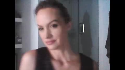 Snapshot of mmmmyesplease1 chatting on 21, 12, 2024 mmmmyesplease1 online show from 21, 12, 2024