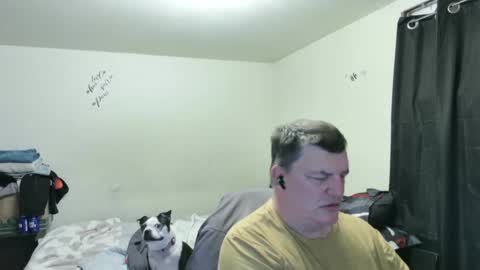 mmmthatsfunnn online show from 17, 1, 2025