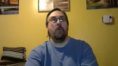 Snapshot of mmr4545 chatting on 9, 3, 2026 mark online show from 9, 3, 2026