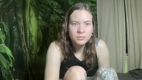 Snapshot of mo0n_goddess chatting on 22, 1, 2025 Misty online show from 22, 1, 2025