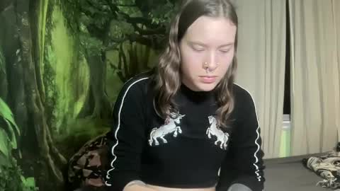 Snapshot of mo0n_goddess chatting on 26, 1, 2025 Misty online show from 26, 1, 2025