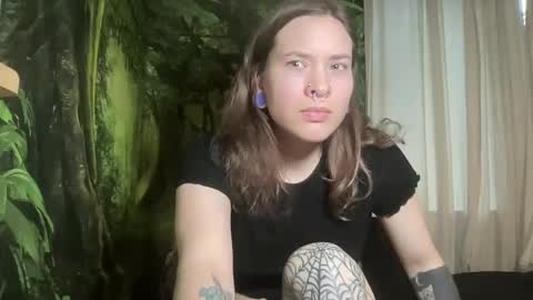 Snapshot of mo0n_goddess chatting on 15, 2, 2025 Misty online show from 15, 2, 2025