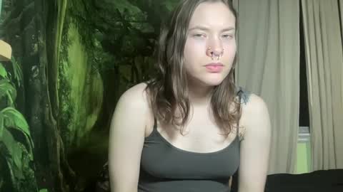 Snapshot of mo0n_goddess chatting on 21, 2, 2025 Misty online show from 21, 2, 2025