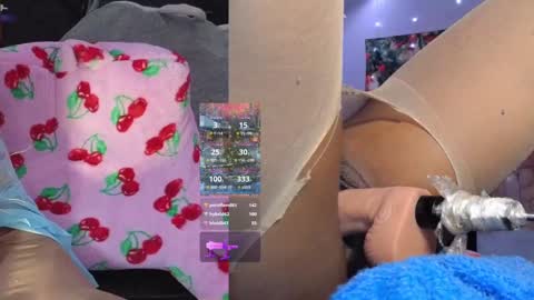 Snapshot of mocha_ chatting on 15, 12, 2024 MOCHA JAMES THE NPC online show from 15, 12, 2024