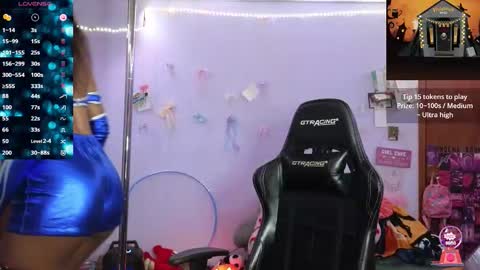 Snapshot of mocha_ chatting on 25, 10, 2025 MOCHA JAMES THE NPC online show from 25, 10, 2025