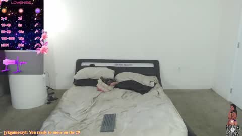 Snapshot of mochamami420 chatting on 23, 1, 2025 NynaStax online show from 23, 1, 2025