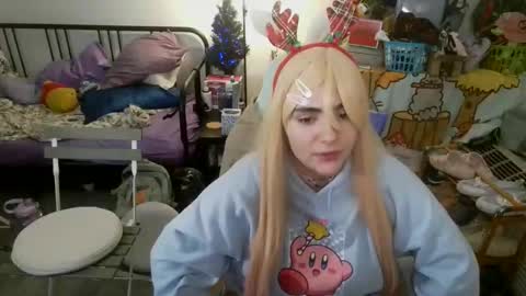 Snapshot of mochi_rainbow chatting on 18, 12, 2025 The Mochi Rainbow Variety Show online show from 18, 12, 2025