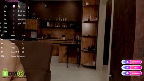 Snapshot of model_mike chatting on 20, 10, 2025 Model Mike online show from 20, 10, 2025