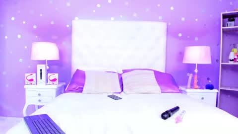 Sophia  online show from 17, 1, 2025