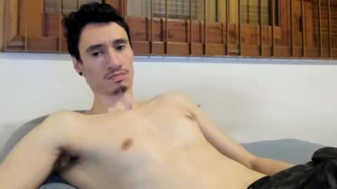 Snapshot of moderdelier chatting on 19, 12, 2024 DigBreed online show from 19, 12, 2024