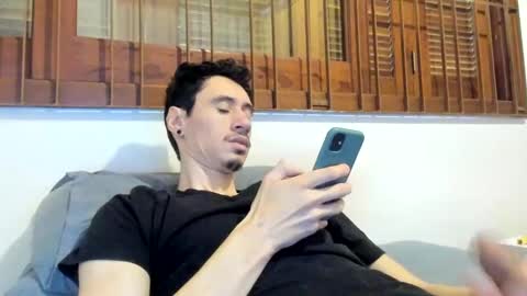 Snapshot of moderdelier chatting on 28, 12, 2024 DigBreed online show from 28, 12, 2024