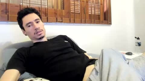 Snapshot of moderdelier chatting on 3, 1, 2025 DigBreed online show from 3, 1, 2025