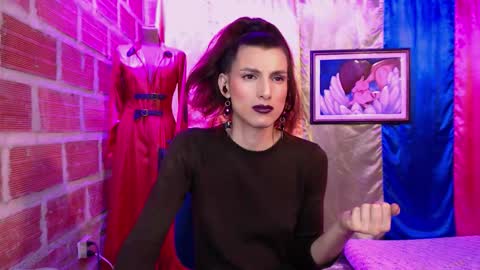 Snapshot of moira_hot chatting on 18, 10, 2025 moira_hot online show from 18, 10, 2025