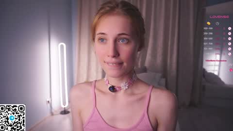 Snapshot of moiraalsbrook chatting on 6, 2, 2025 Diana online show from 6, 2, 2025