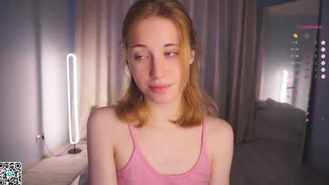 Snapshot of moiraalsbrook chatting on 26, 2, 2025 Diana online show from 26, 2, 2025