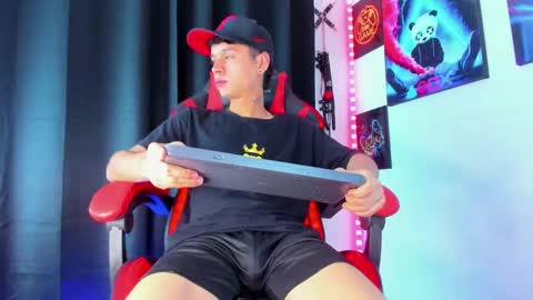 moises_23cm online show from 6, 12, 2024
