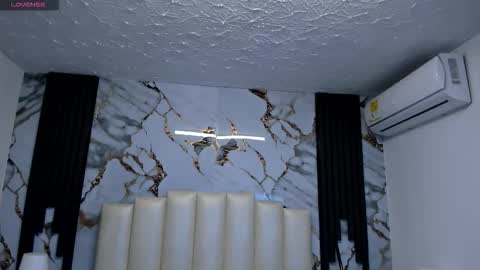 Hey Guys  Im Mollie online show from 6, 11, 2025